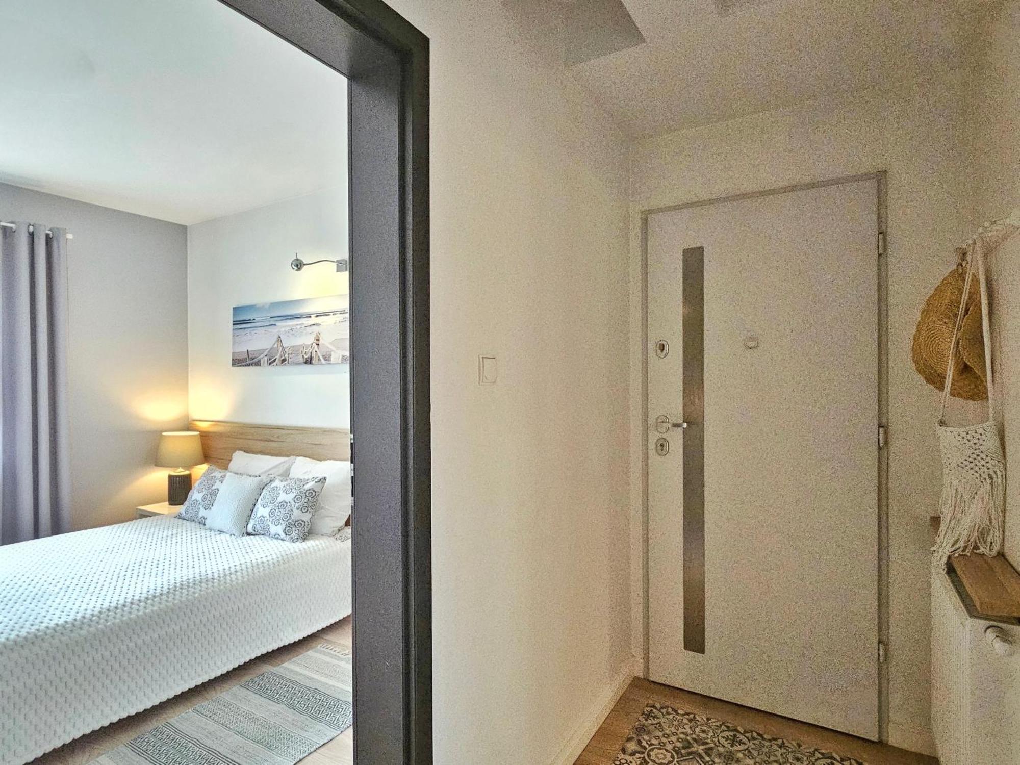 Apartament Garden- Parking, Ogrodek, Cicha Okolica Pruszcz Gdański Eksteriør bilde