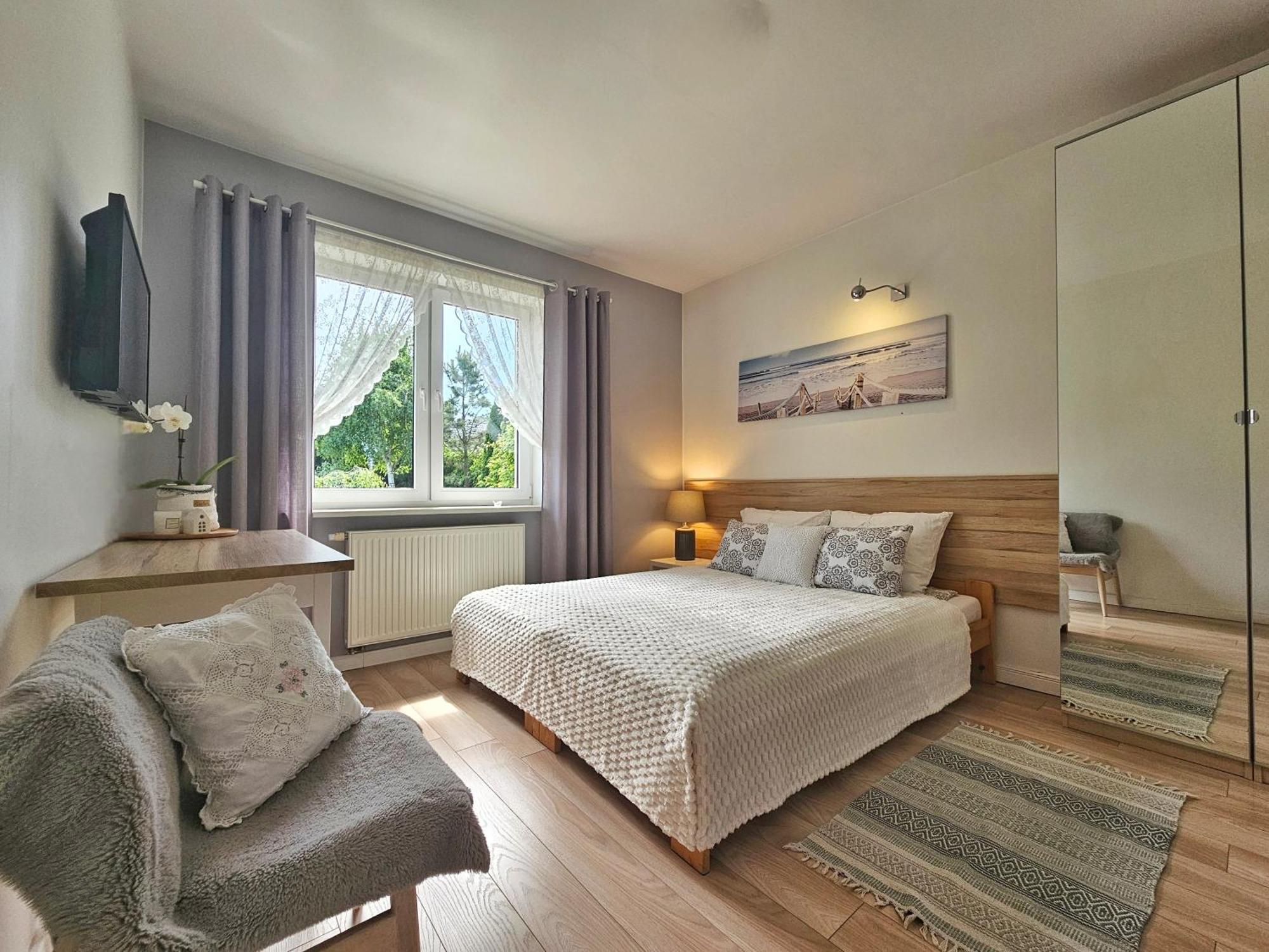Apartament Garden- Parking, Ogrodek, Cicha Okolica Pruszcz Gdański Eksteriør bilde