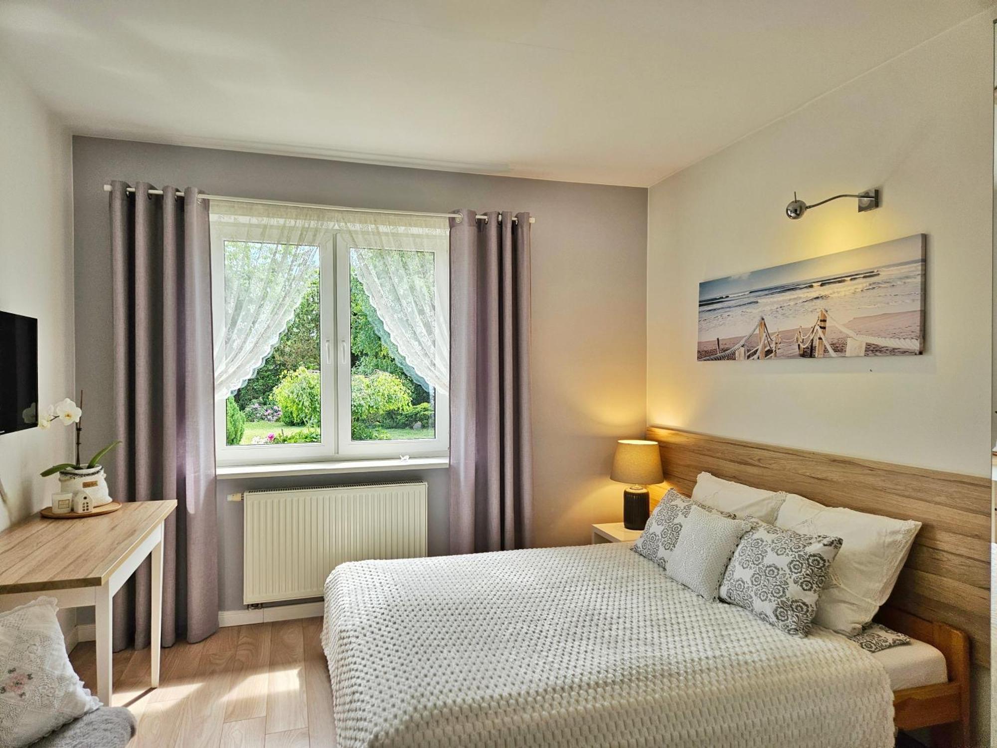 Apartament Garden- Parking, Ogrodek, Cicha Okolica Pruszcz Gdański Eksteriør bilde
